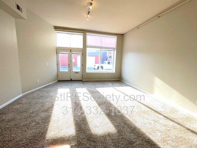 119 Blow St
