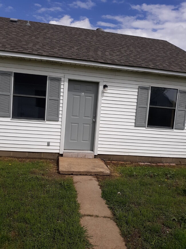 Building Photo - "Charming 2 Bedroom Apartment in Bono, AR with Spacious Layout and Convenient Location!" Unit Apt C