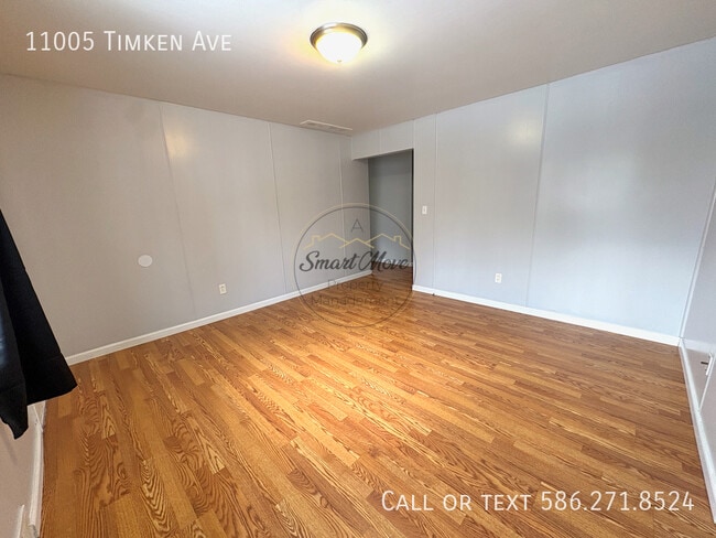 Photo - 11005 Timken Ave