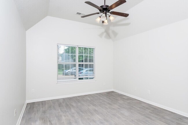 Photo - 1731 Addison Park Cove