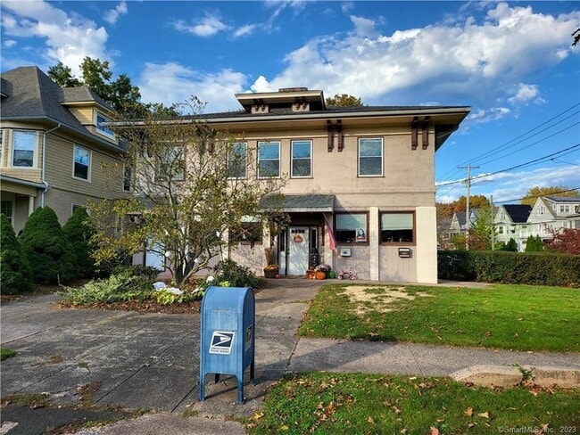 Photo - 805 Edgewood Ave