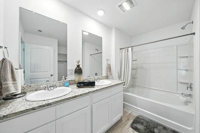 Cullen, Primary Bath with Double Sinks