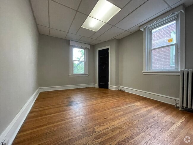 Building Photo - 1784 Brill St Rental