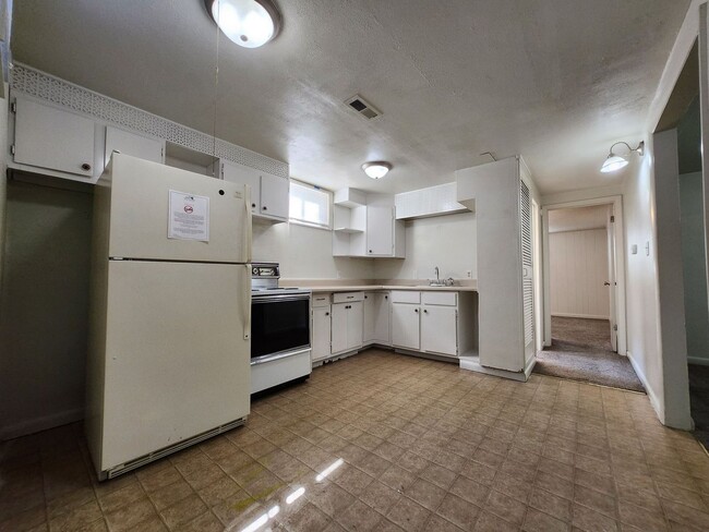 Photo - 3411 Baltimore Ave Unit 3413