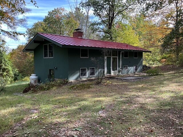 Photo - 310 Chapman Rd