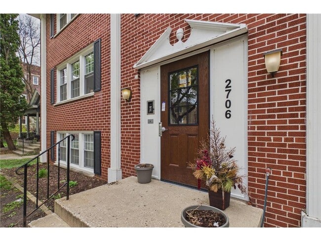 Photo - 2706 Humboldt Ave S Unidad 203