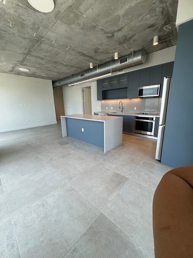 Photo - 81 NW 30th St Unidad C1