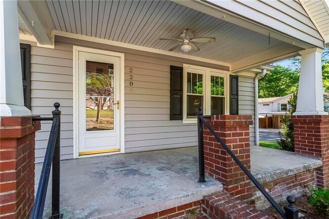 Photo - 2208 Forrest Pl NW