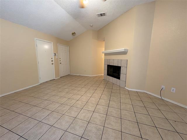 Photo - 2737 Gant Dr