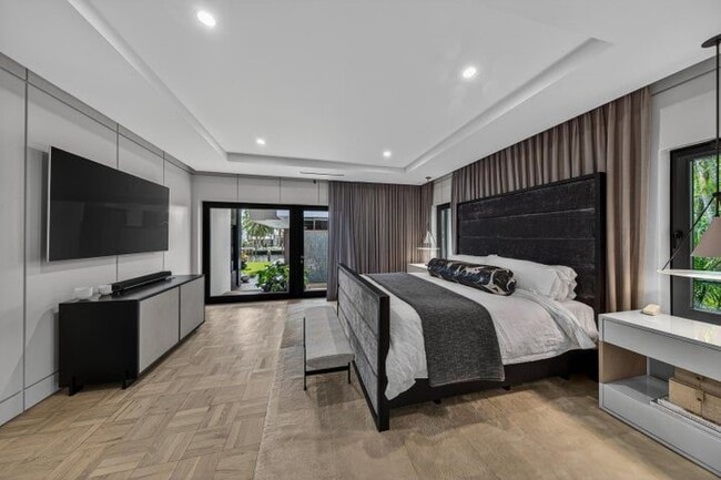 Photo - 420 SE 17th Ave