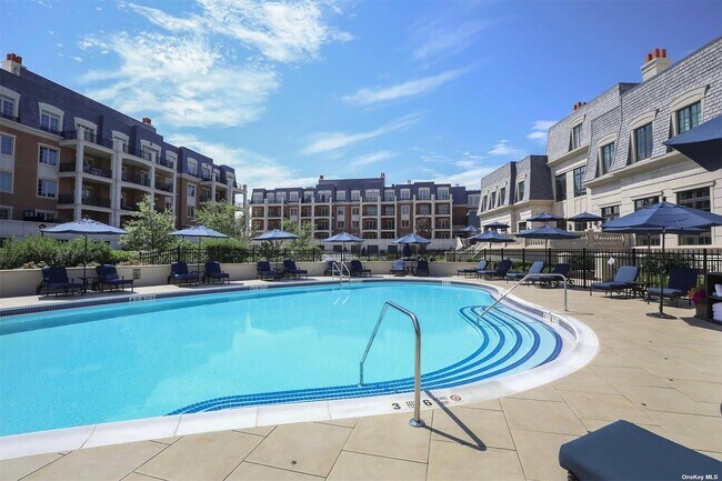 Photo - 3000 Royal Ct Unit 3206