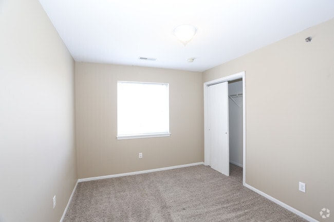 2x2 bedroom B - Crimson Villas