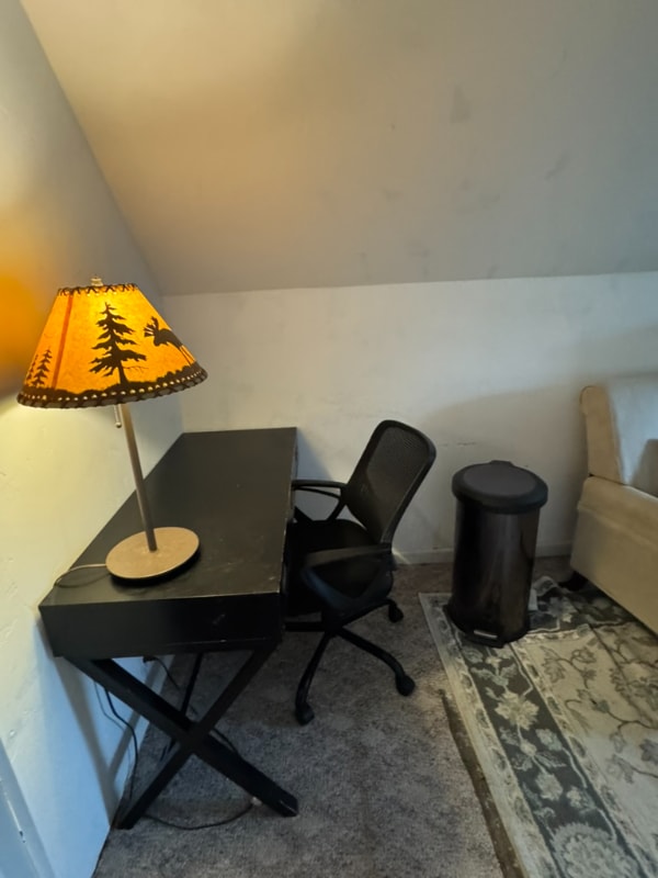 Photo - 433 8th Ave W