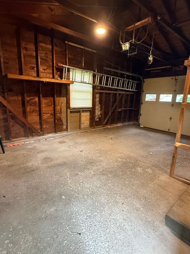 Photo - Fully Remodeled 3 bedroom House