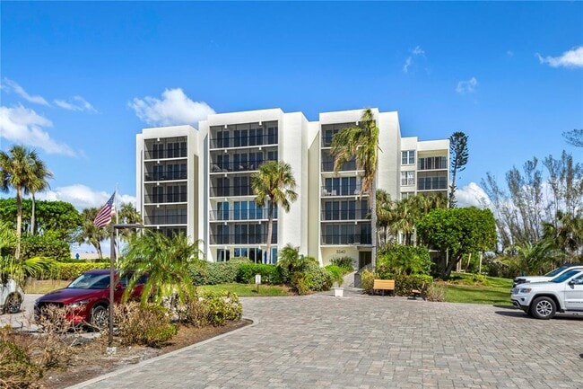 Photo - 3240 Gulf of Mexico Dr Unit B404