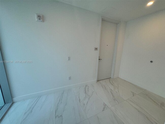 Photo - 17550 Collins Ave Unit 1005