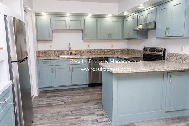 Photo - Charming 2 Bed Two Bath Duplex