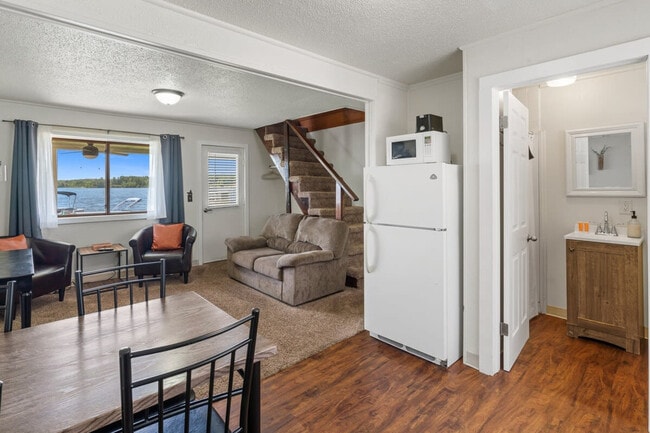 Photo - 228 E State St Unit SI ID1539846P