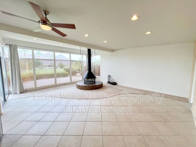 Photo - 77495 Cheyenne Dr