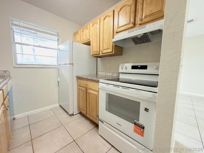 Photo - 200 Croton Ave Unit 209