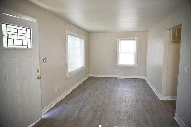 Photo - 1149 Lincoln Ave