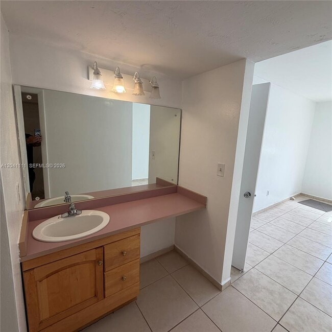 Photo - 7505 SW 82nd St Unit 206