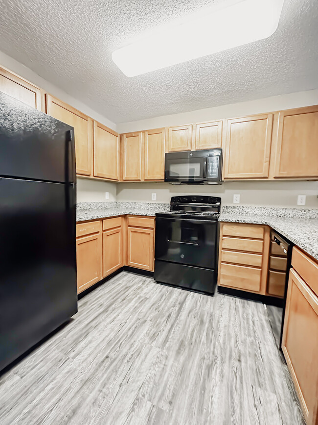 Building Photo - Cushendall Commons Rental