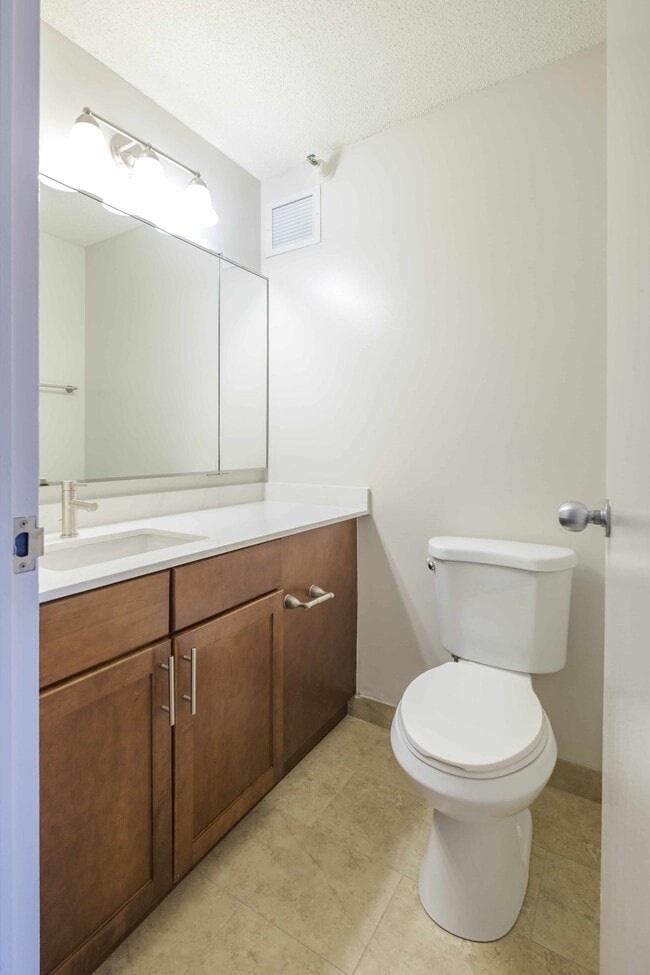 Photo - 161 N Harbor Dr