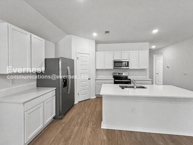 Photo - 1515 Ridgefield Cir