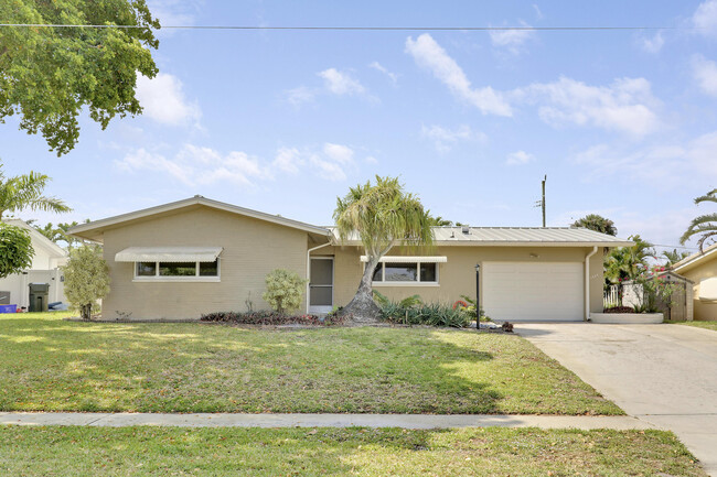 Photo - 1284 SW 9th St House
