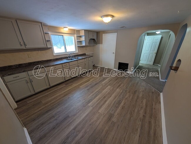 Photo - Charming Ranch with Fireplace, 2 Garages & Large Yard