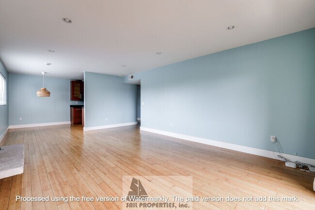 Photo - Welcome to this stunning 2-bedroom, 2-bath... Unidad 130
