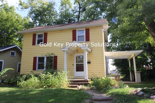 Building Photo - COMING IN JULY!! 4 Bedroom House Close to Ball State University. (NO SECTION 8)