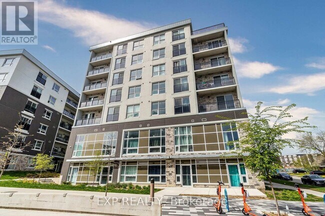 Photo - 275 Larch St Unité G116