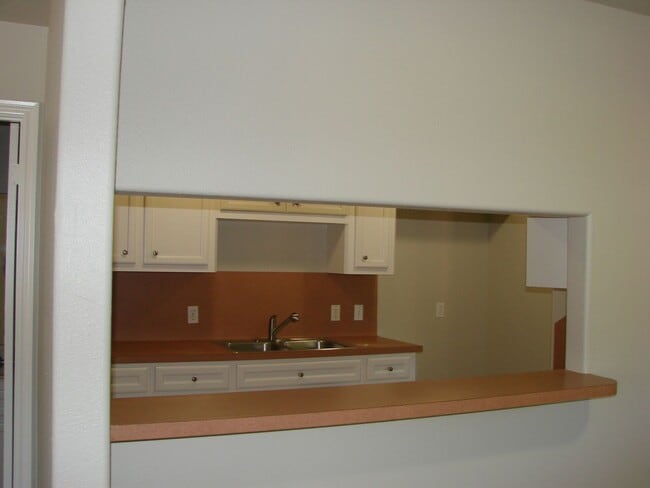 Photo - Duplex For Lease