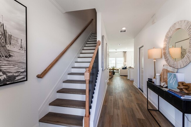 Maret Cove-Unit 149-Benton 3x2.5-1 - Maret Cove