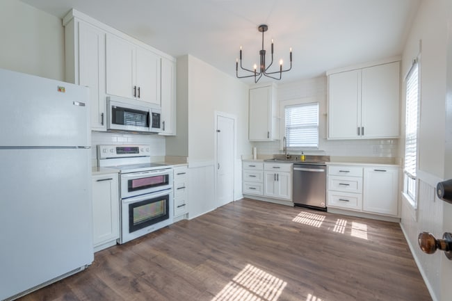 Photo - 1114 E Reeder St