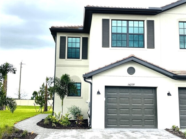 Building Photo - 14279 Pine Lodge Ln