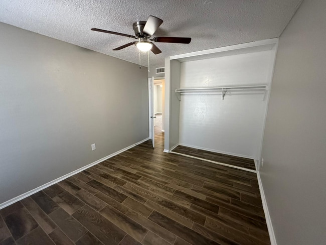 Photo - 3203 W Walnut Hill Ln Unit 2032