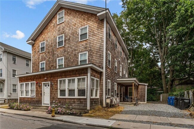 Photo - 16 Brinley St Unit 4