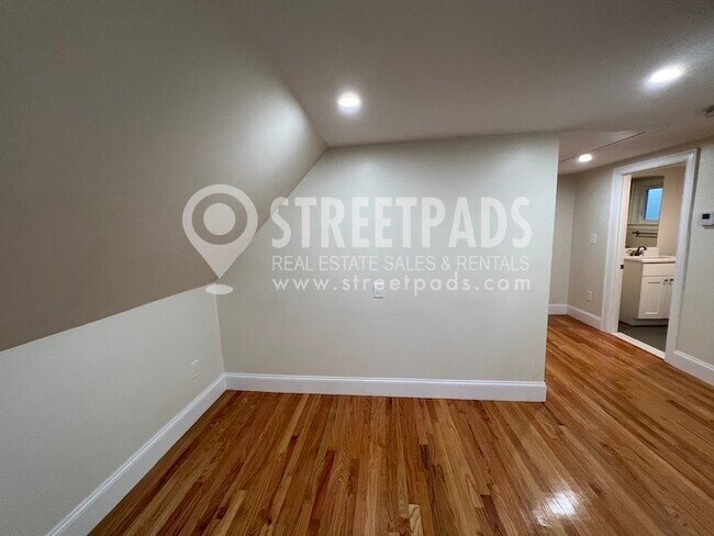 Photo - 327 Highland Ave