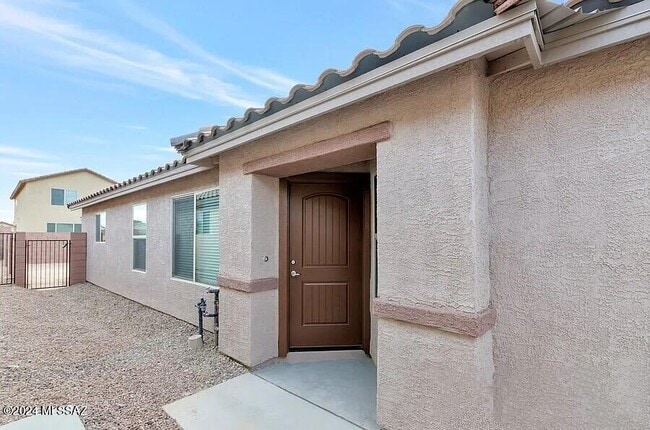 11990 E Chavez Dr