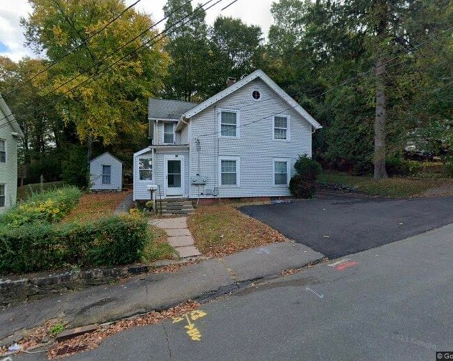 Building Photo - 11 Hammond St Unit Hammond Street