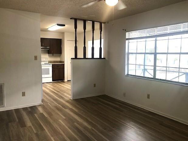 Photo - 1175 W 16th St