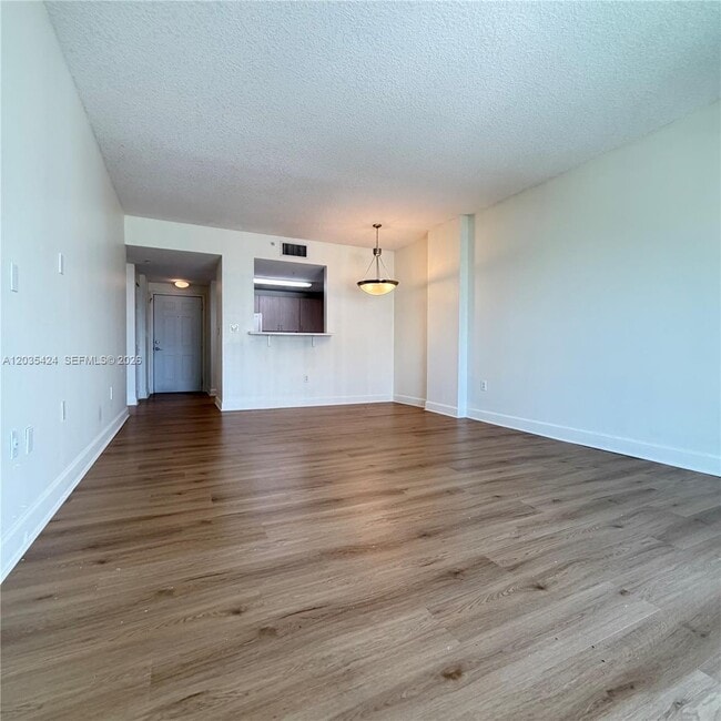 Photo - 50 Menores Ave Unit 807