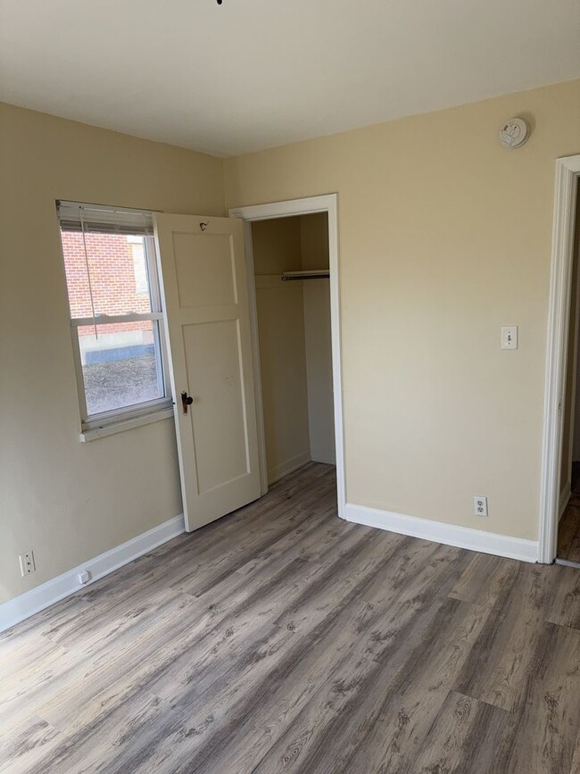 Photo - 238 E Beechwood Ave Apartment Unit 1
