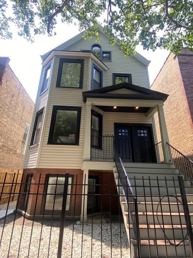 Photo - 2934 N Avers Ave Apartamento Unidad 2