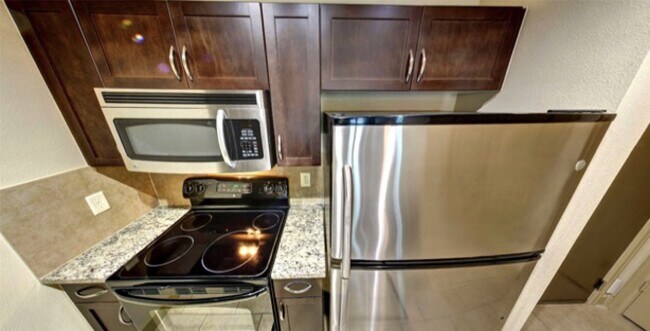 Photo - 3333 Weslayan St