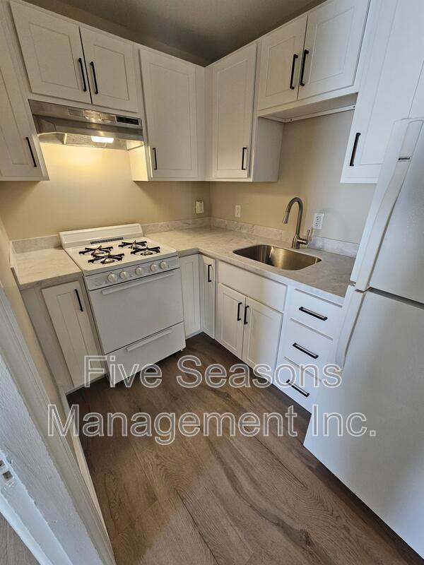 Photo - 100 N Champlain St