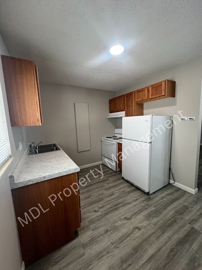 Photo - Thomas White Apartments* Unit 39